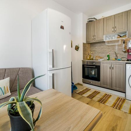 City View Apartment + Parking 소피아 외부 사진
