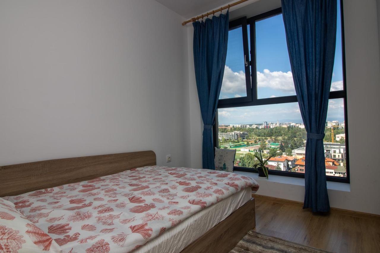 City View Apartment + Parking 소피아 외부 사진